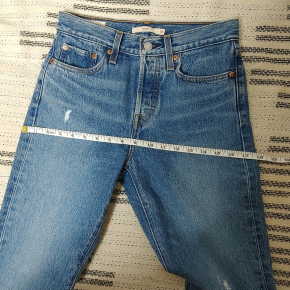 Levi's High Rise Blue Jeans for Women - Picture 12 of 14